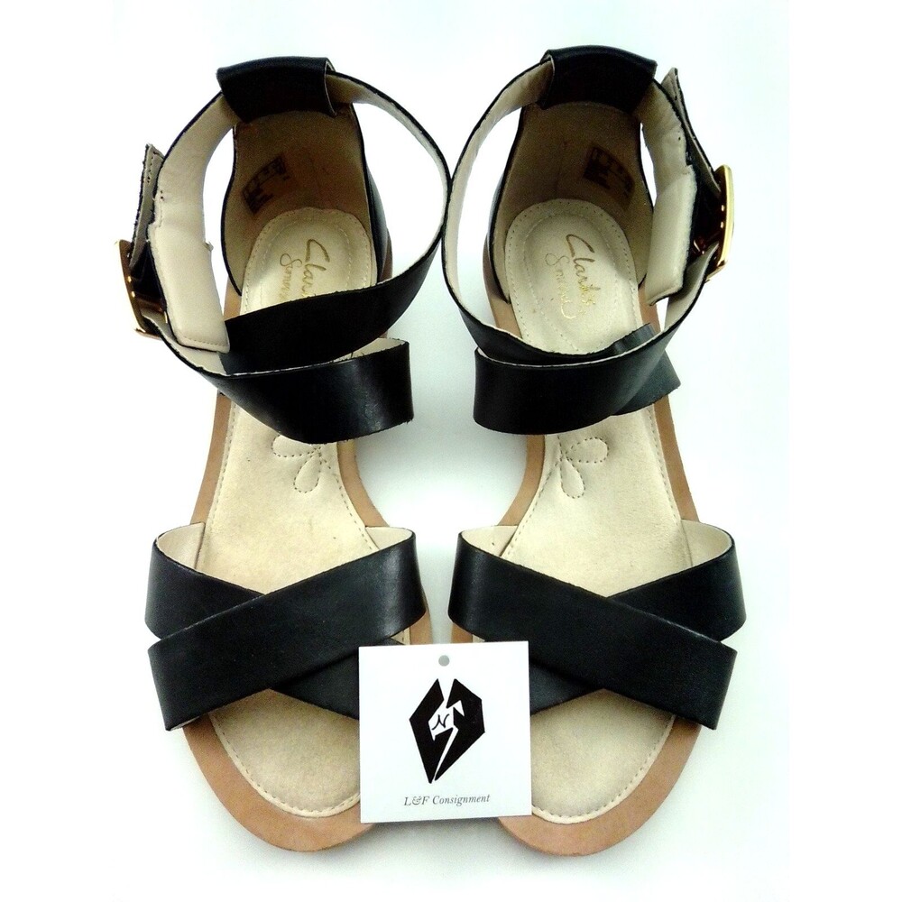 Clark's Signature Ankle Buckle Straps Padded Black Open Toe Sandals 7.5